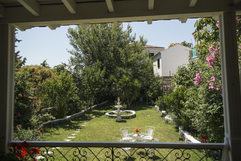 Archontiko Petras 1821 Otel Dış mekan fotoğraf