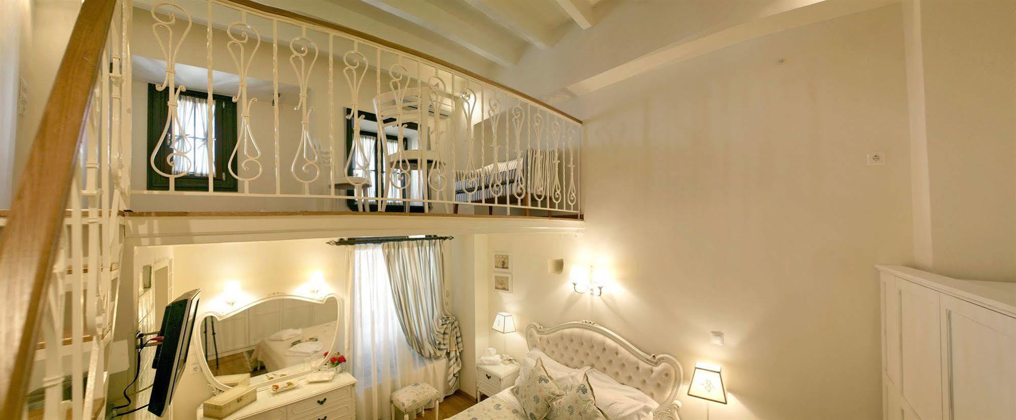 Archontiko Petras 1821 Otel Dış mekan fotoğraf